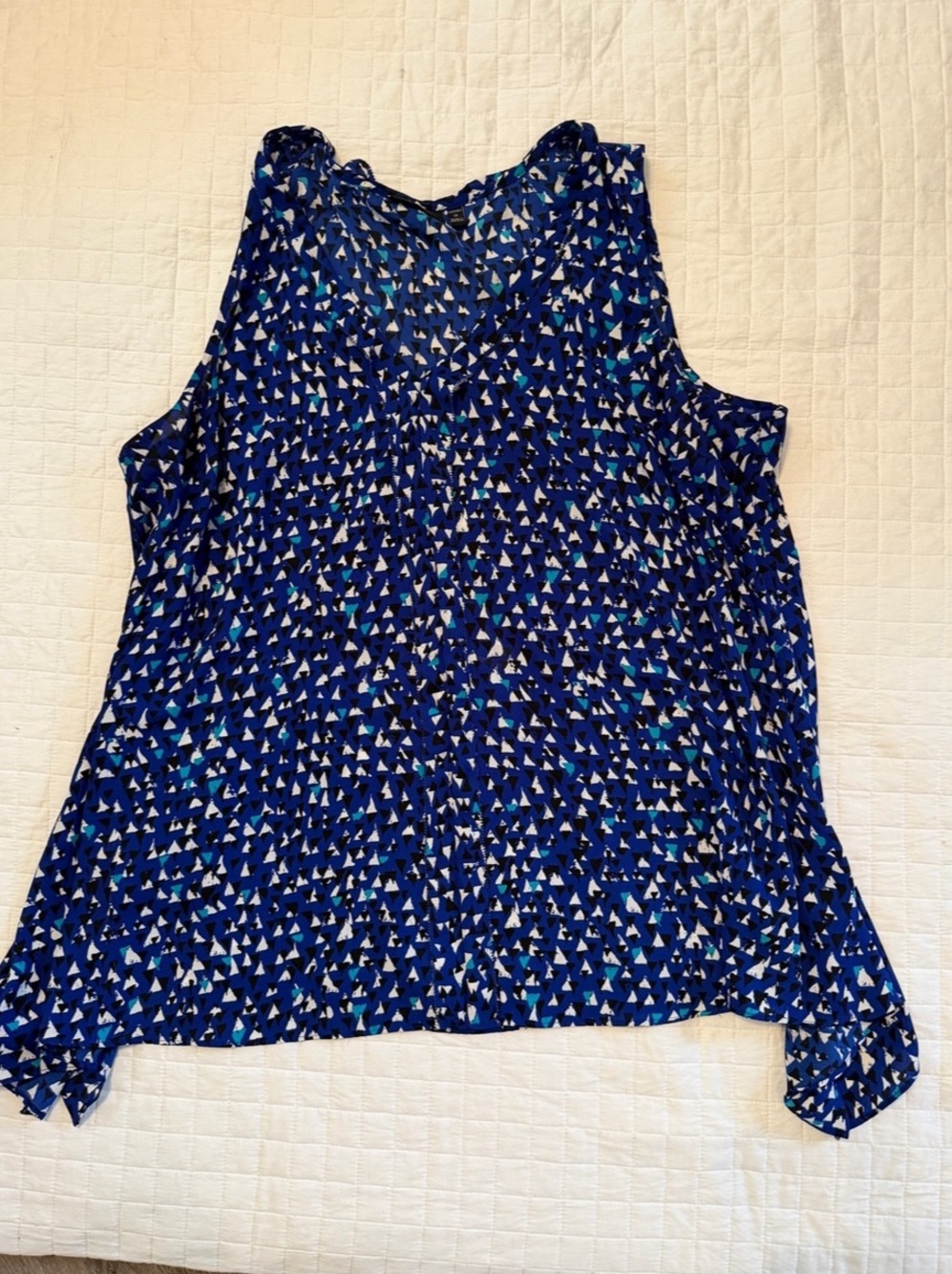 APT. 9 Printed Geometric Blouse in Blue & Black Size 1X Like New